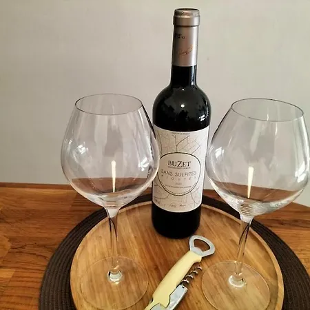 Cozy Bastille With Balcony * 巴黎