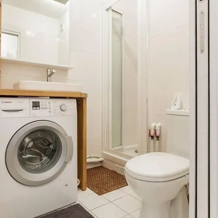 公寓 Cozy Bastille With Balcony