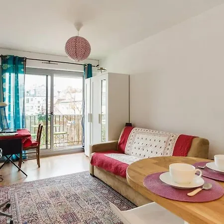 Cozy Bastille With Balcony *